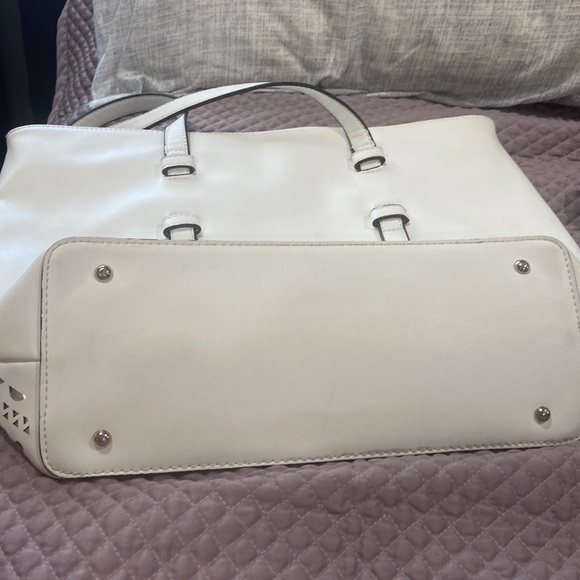 COPY - Beautiful Max Studio bag. - Picture 12 of 14